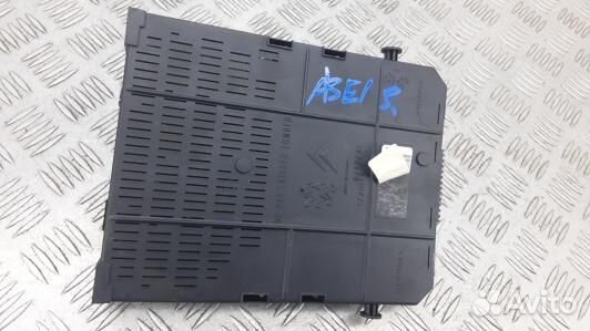 Блок комфорта citroen C5 1 (ASE19M301)