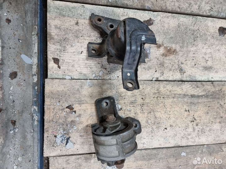 Рулевая рейка chery фора,подрамник