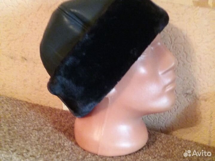 Мужская шапка