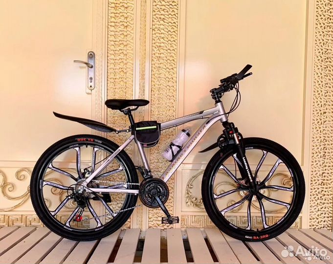 Велосипед литые 26 дюймов