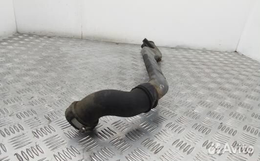 Патрубок интеркулера audi A8 D3 (4BL19WK01)