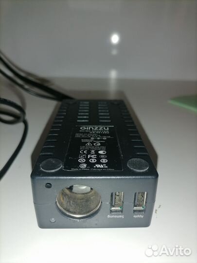 Автомобильный адаптер для телефона/иных устройств