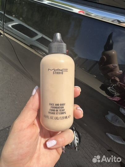 Тональный крем MAC