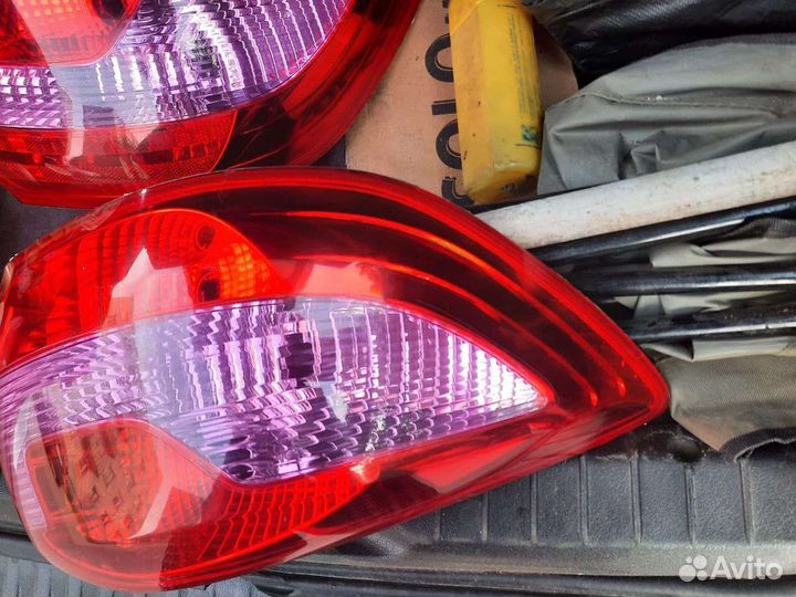 Задняя фара на гранту