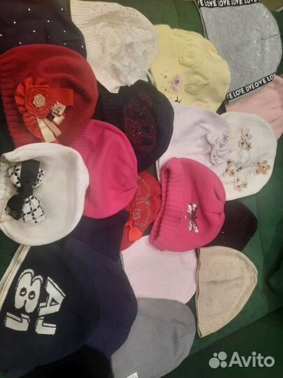 Шапки dialini,choupette, playtoday итд