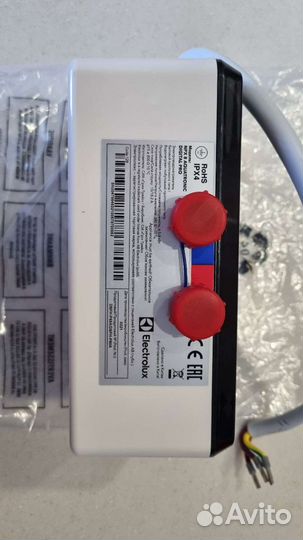 Проточный нагреватель Electrolux NPX8 Digital