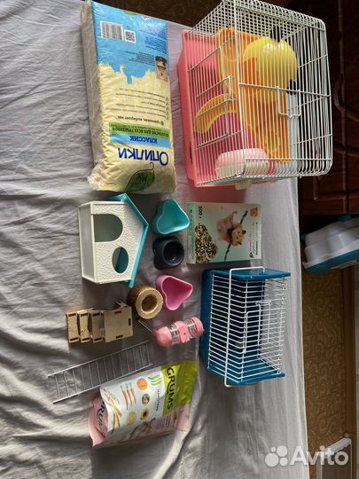 Клетка для хомяка с принадлежностями