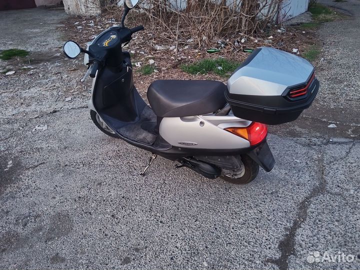 Мопед Honda Lead 50