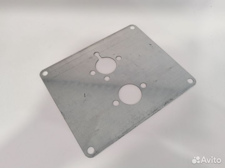 Монтажная пластина для автономного отопителя