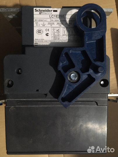 Контактор Schneider Electric LC1E250