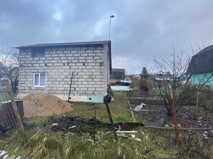 Дача 100 м² на участке 6 сот.