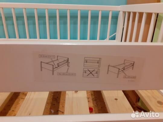 Продам кровать с матрасом и наматрасником