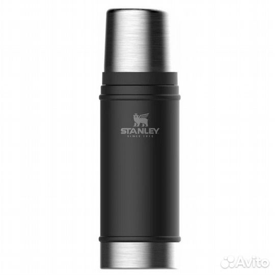 Черный термос stanley Classic 0,47L 10-01228-073