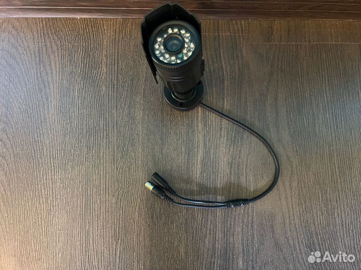 Камера видеонаблюдения новая аналоговая 6mm 700TVL