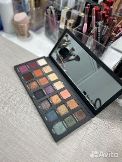 Палетка теней urban decay