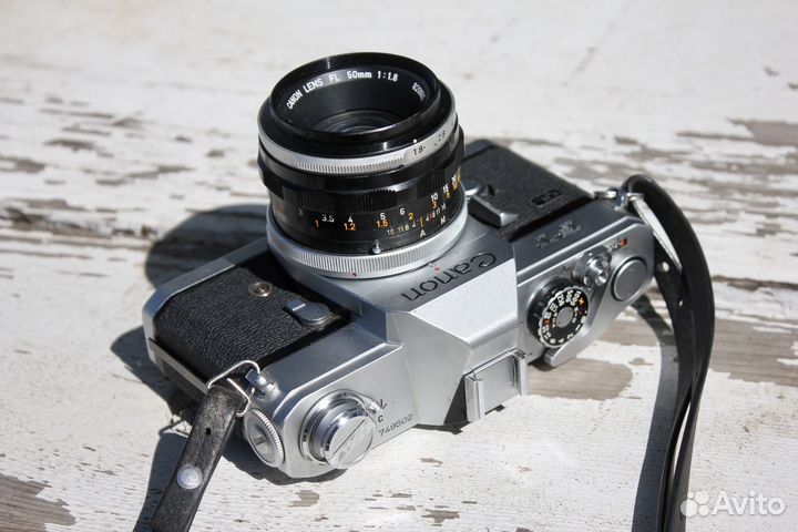 Плёночный фотоаппарат Canon FT 50mm 1.8