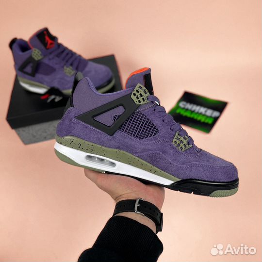 Air Jordan 4 Retro