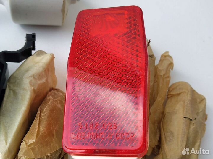 Устройство вырабатывает ток на вело динамо