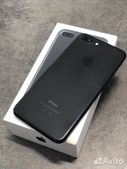 Телефон iPhone 8 plus