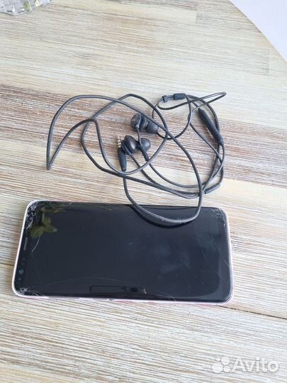 Samsung Galaxy S8, 4/64 ГБ