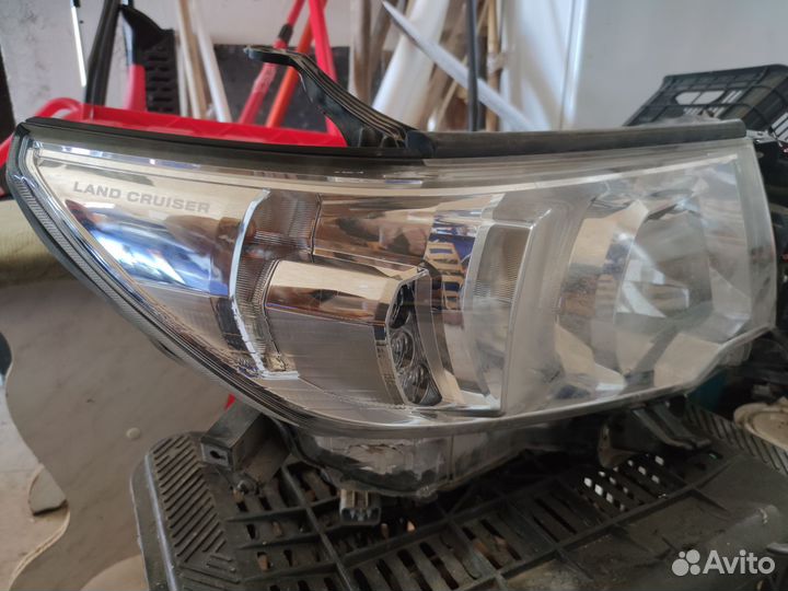 Продам фары для toyota land cruiser prado