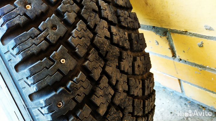 Nokian Tyres Nordman SUV 235/75 R16