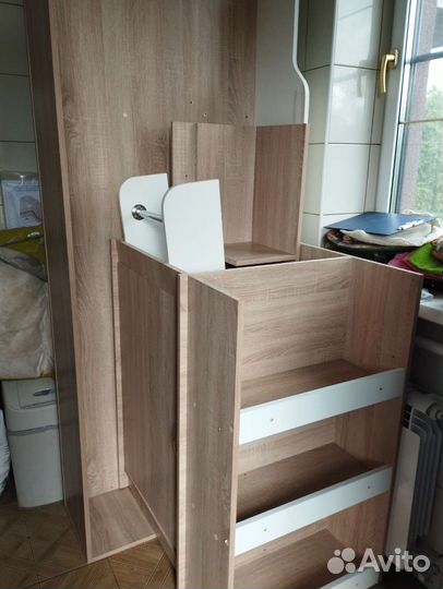 Детская кровать чердак со столом и шкафом