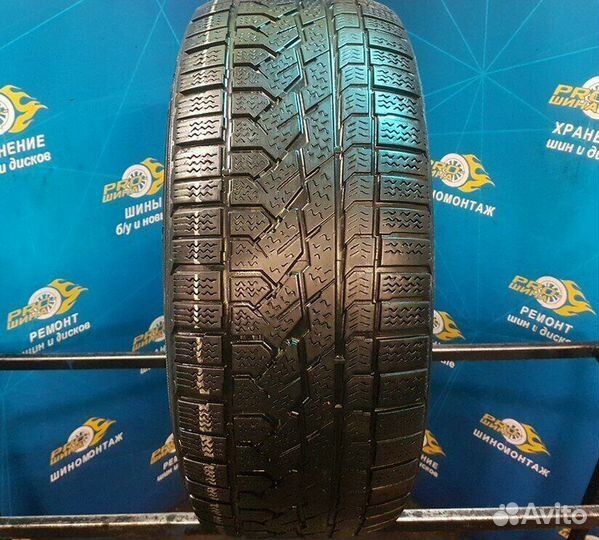 Kumho I'Zen RV KC15 255/55 R18
