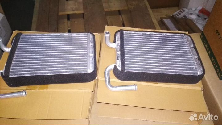 Мотор отопителя хитачи zx240h 00001051