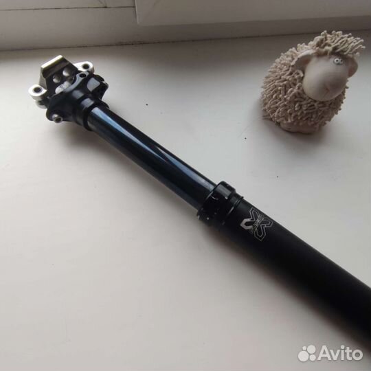 Пневматический подседельный штырь X-fusion