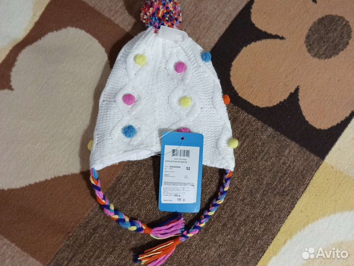 Шапка для девочки новая