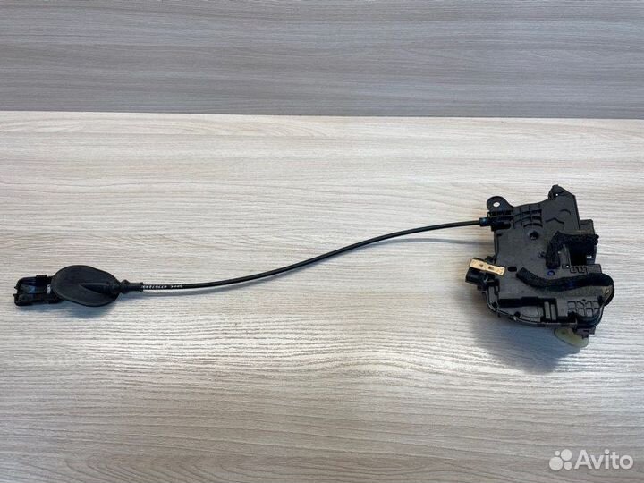 Замок двери передний левый LADA X-Ray