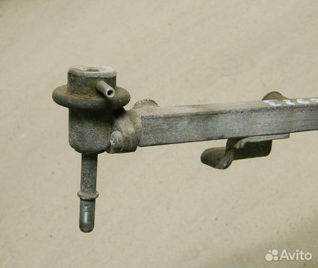 Рампа топливная Daewoo Nexia N150 F16D3