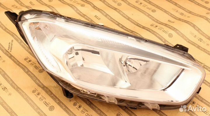 Фара правая ford transit courier 14+