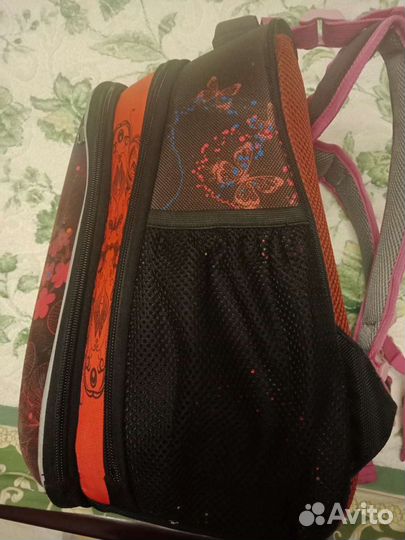 Портфель школьный