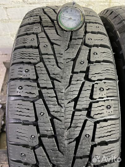 Nokian Tyres Hakkapeliitta 7 SUV 215/70 R17