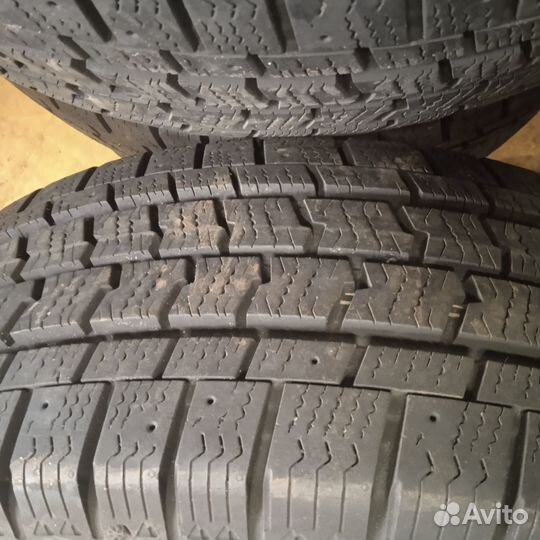 Goodyear Cargo Ultra Grip 215/65 R15C 104T