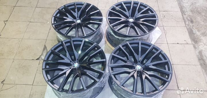 Разноширокие оригинал BMW X5 G05 X6 G06 742M R22