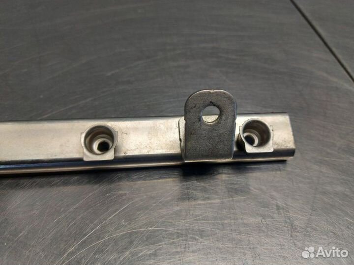 Топливная рейка Hyundai Solaris RB G4FC 2013