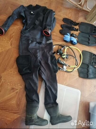 Сухой гидрокостюм с утеплителем