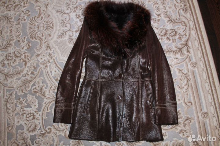 Продаётся новая натуральная дублёнка