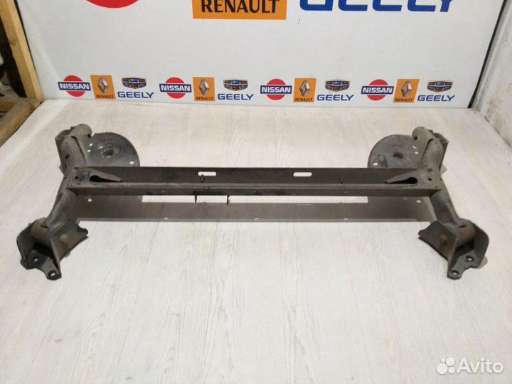 Балка подвески зад Renault logan 2