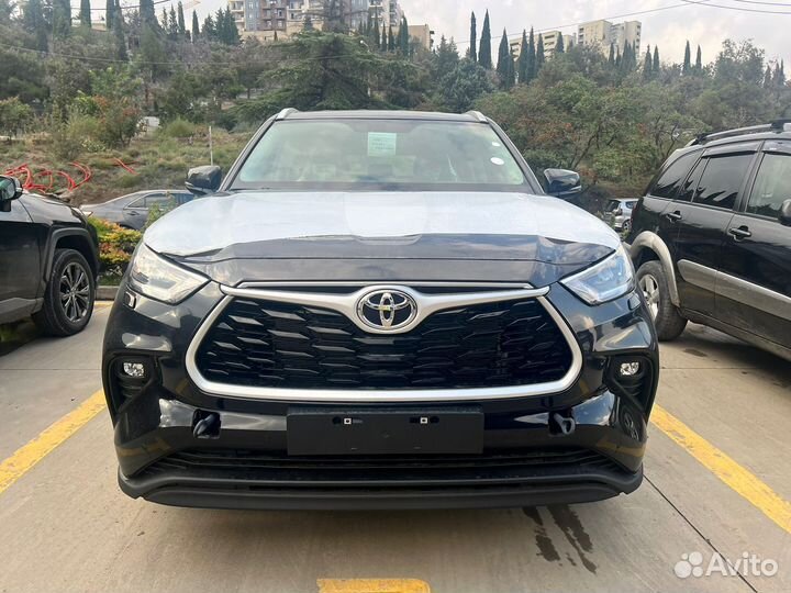 Toyota Highlander 2.4 AT, 2023, 20 км