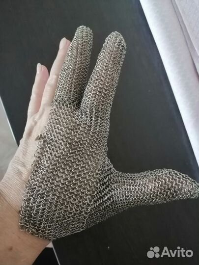 Кольчужная трехпалая перчатка