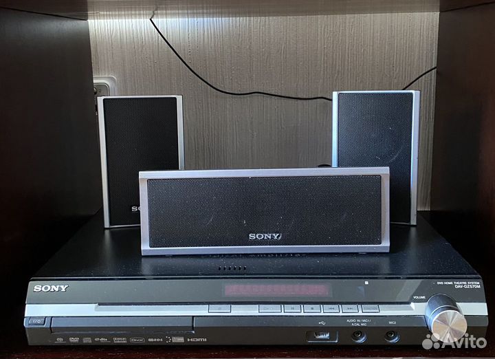 Домашний кинотеатр Sony DVD DAV-DZ570M