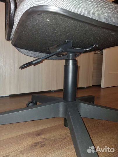 Офисное кресло бу