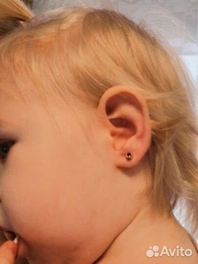 Прокол ушей
