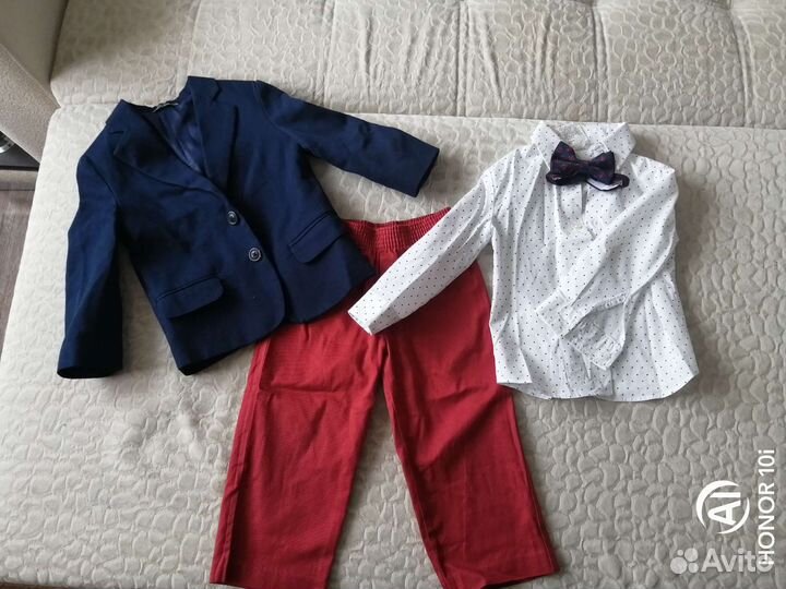 Костюм нарядный для мальчика 98-104
