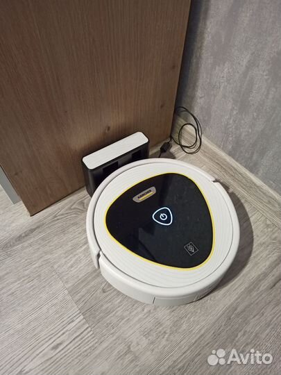 Робот пылесос