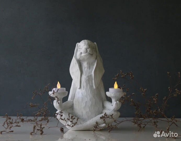 Статуэтка-подсвечник